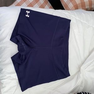 Navy blue Under Armour spandex
